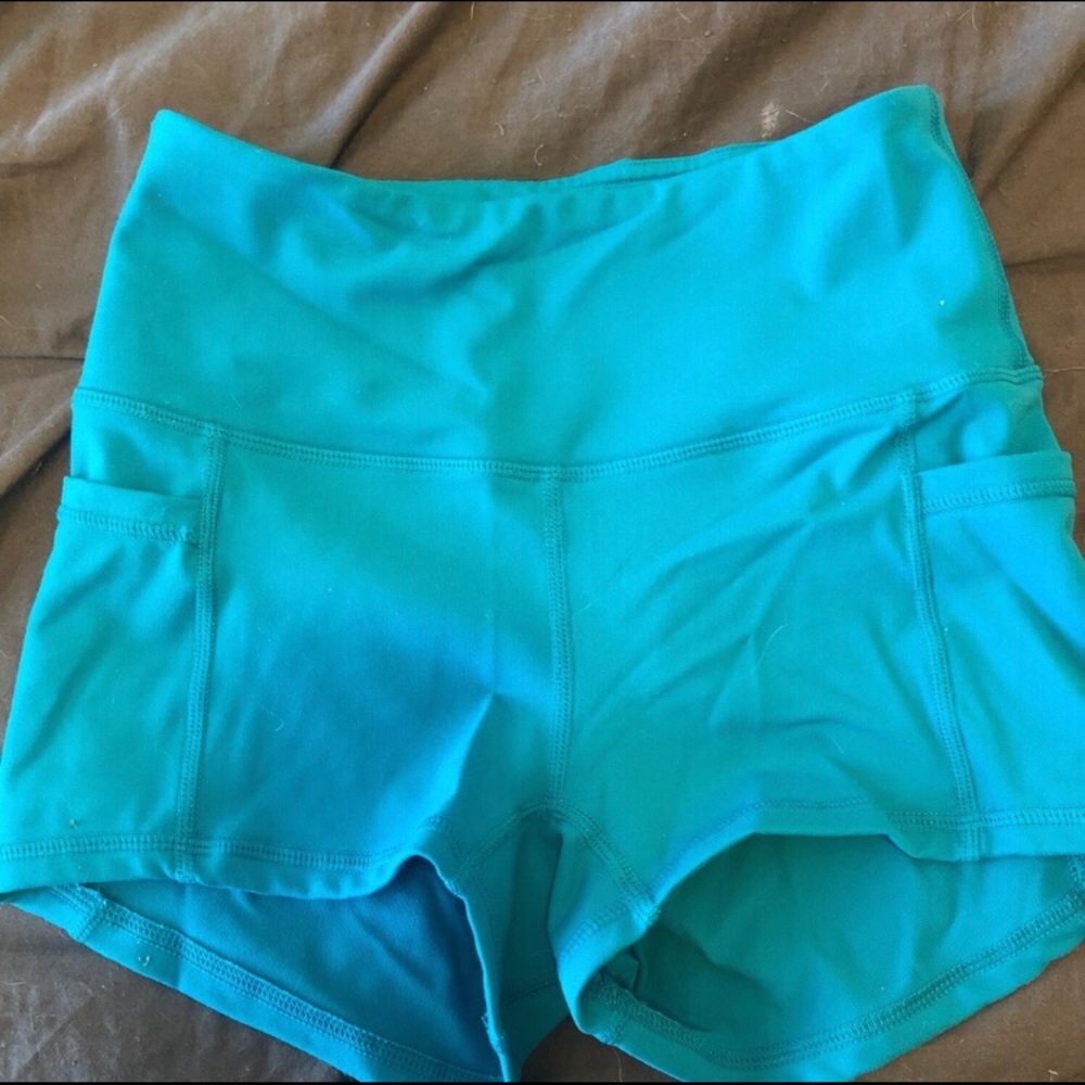 Buffbunny shorts